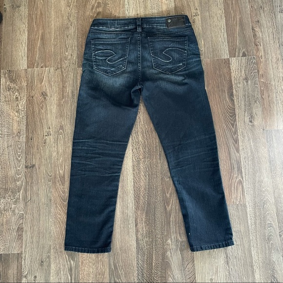 Silver Jean Capris - Picture 3 of 6